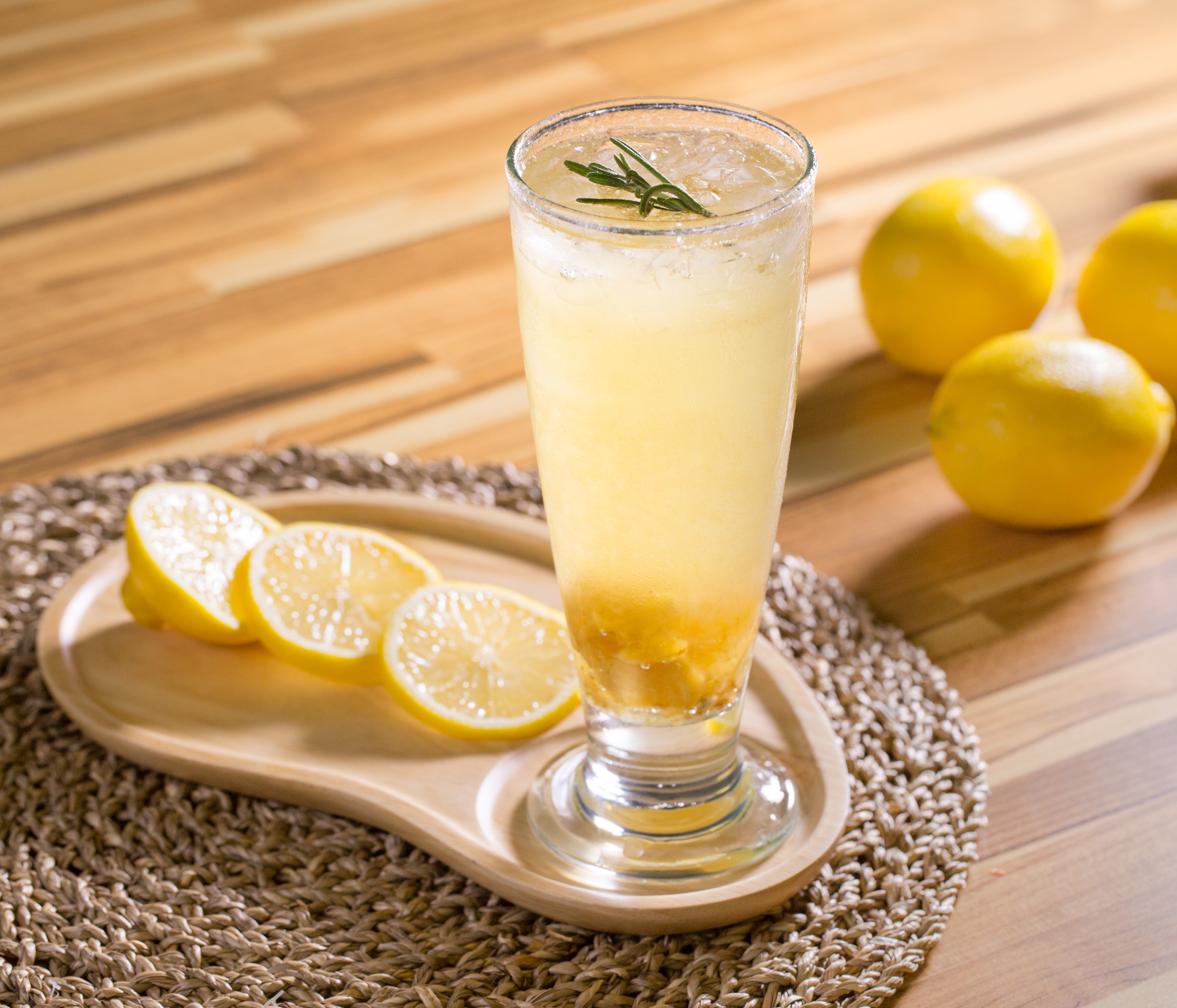 Ginger Lemon Sun Tea